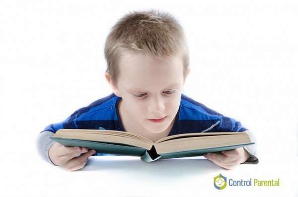 Mejor combinar libros con las nuevas tecnologías